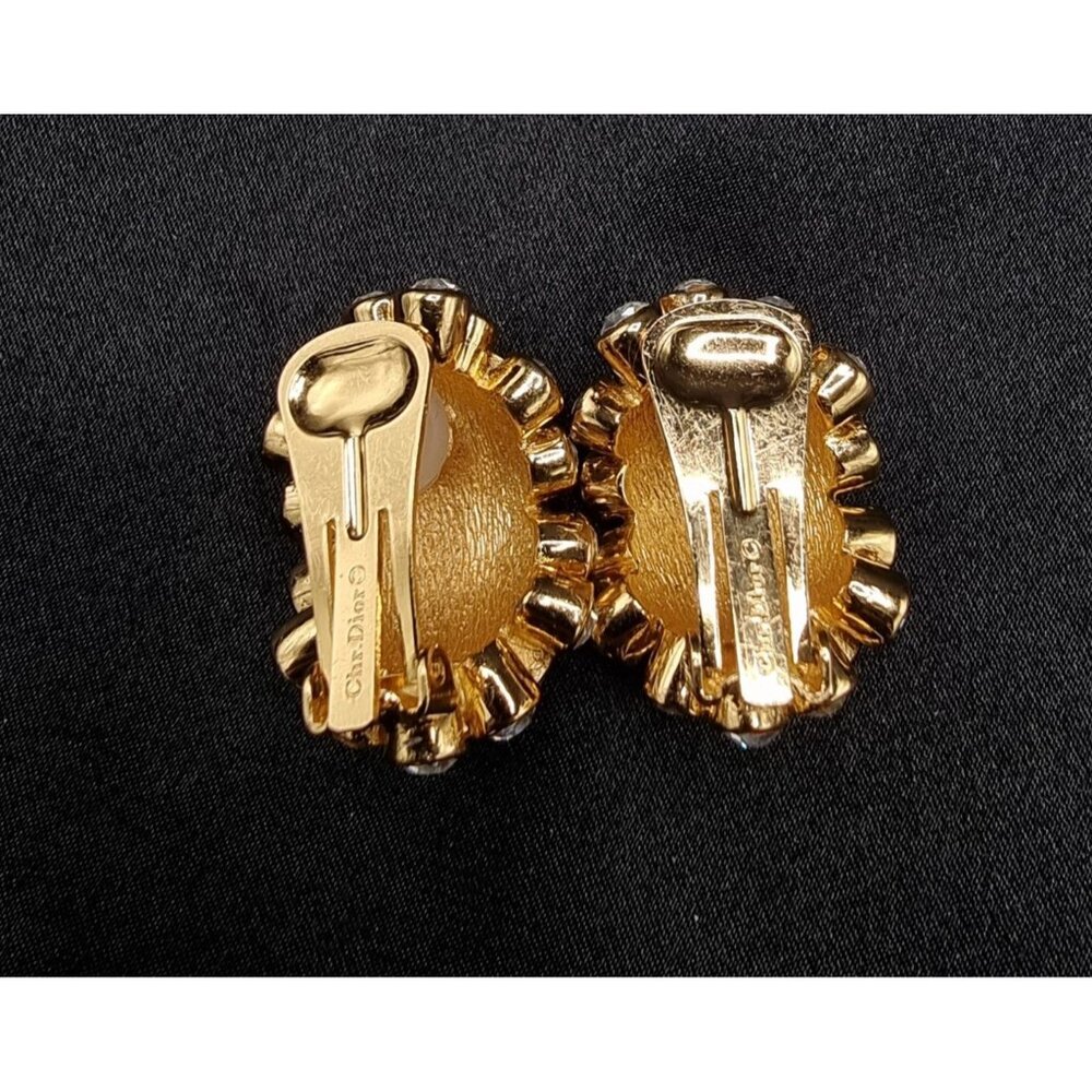 Rare Find Vintage CHRISTIAN DIOR 1990s Gold-Tone Clip-On Earrings - Picture 7 of 8